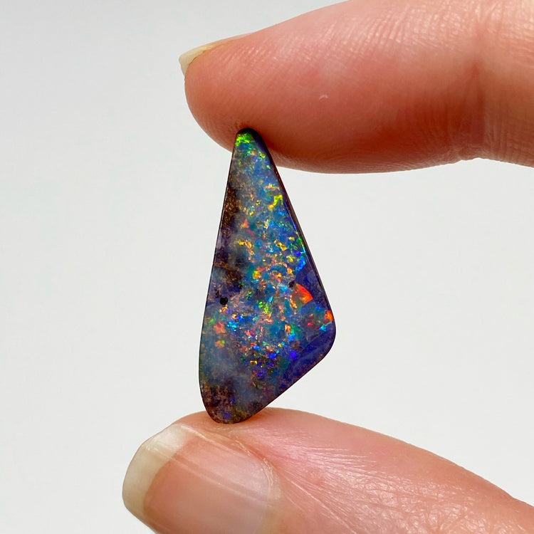 6.55 Ct rainbow boulder opal