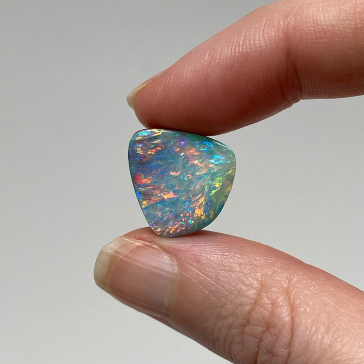 10.30 Ct top gem rainbow boulder opal