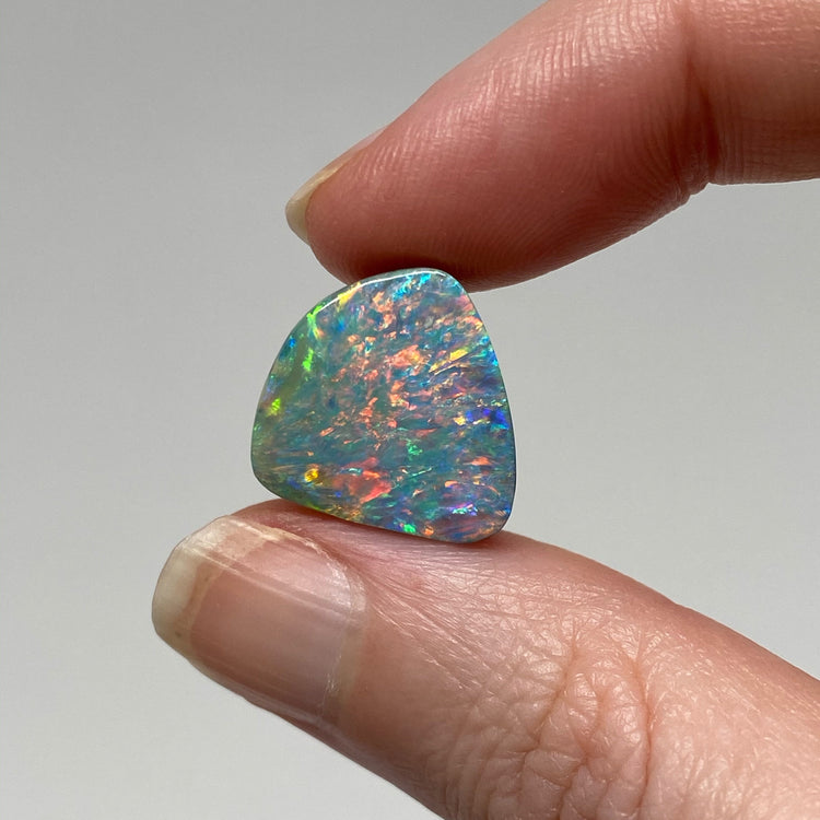 10.30 Ct top gem rainbow boulder opal