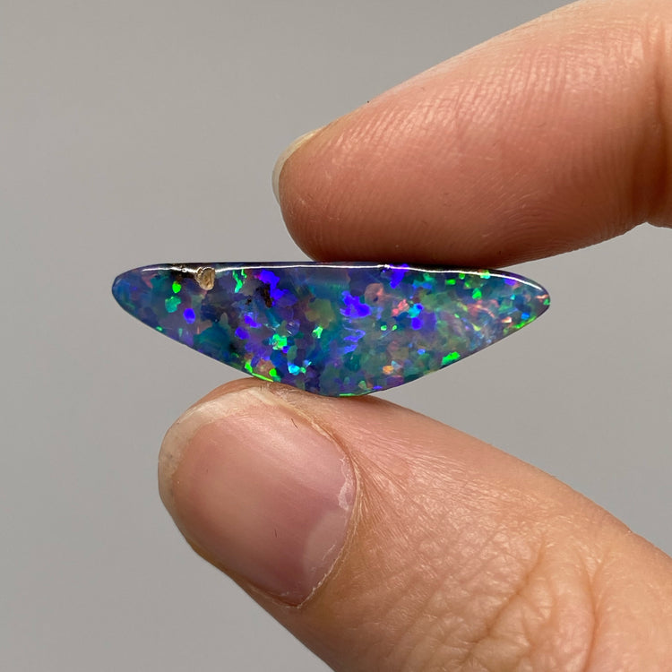 8.06 Ct rainbow boulder opal