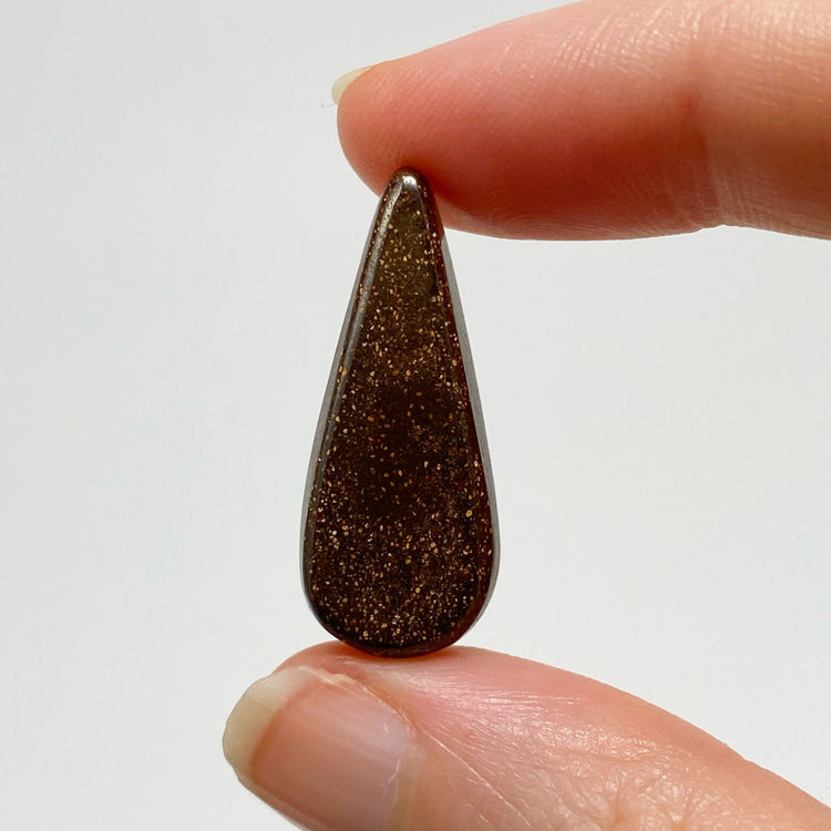 11.61 Ct top gem teardrop boulder opal