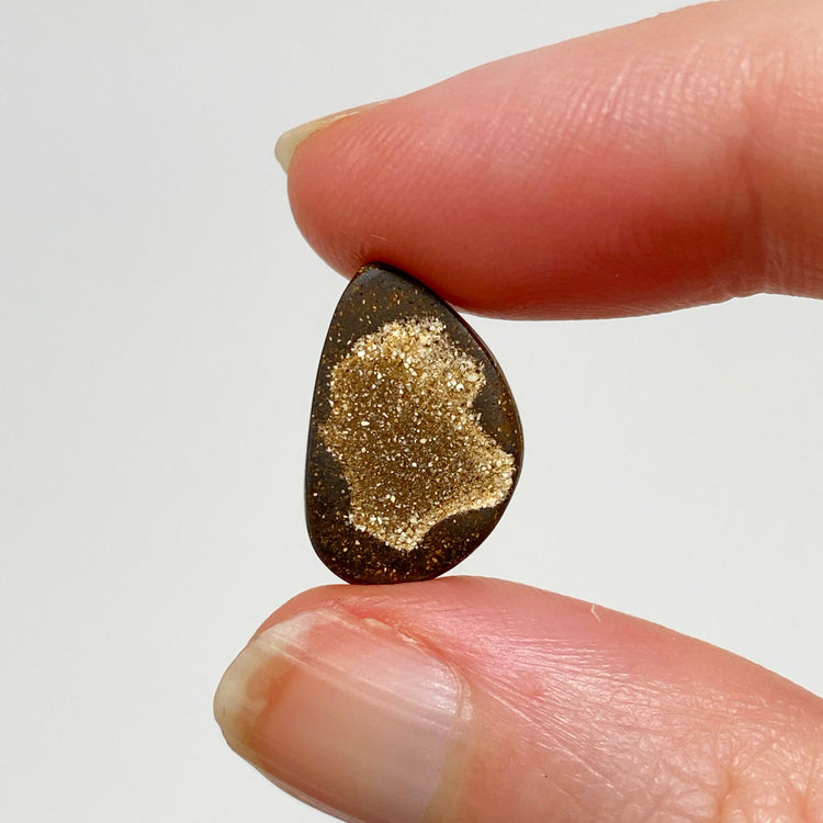 5.10 Ct rainbow boulder opal