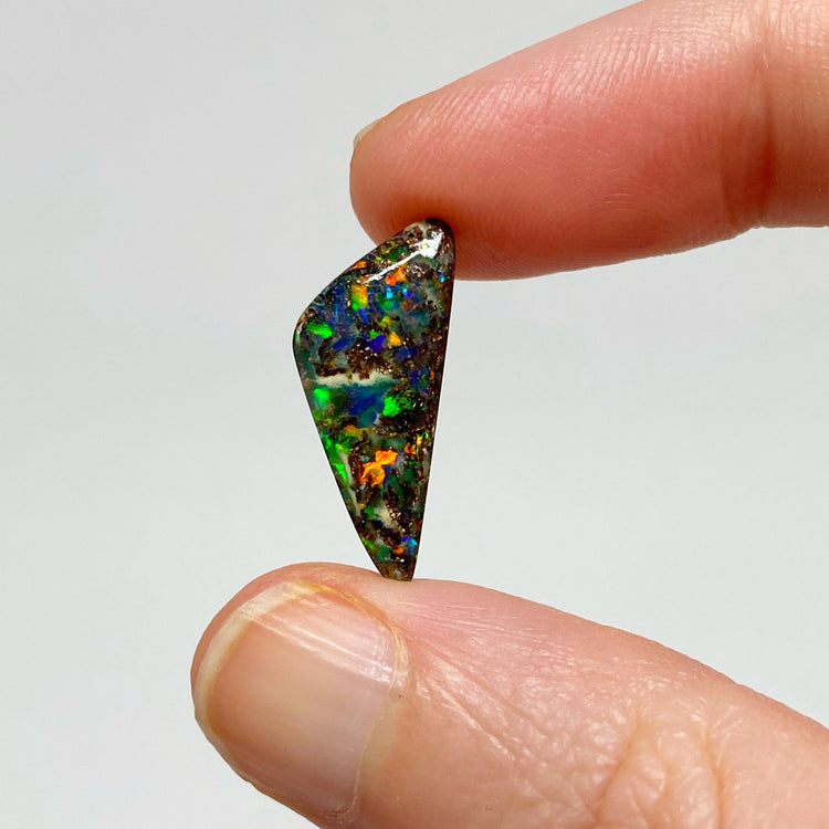 3.22 Ct small matrix boulder opal