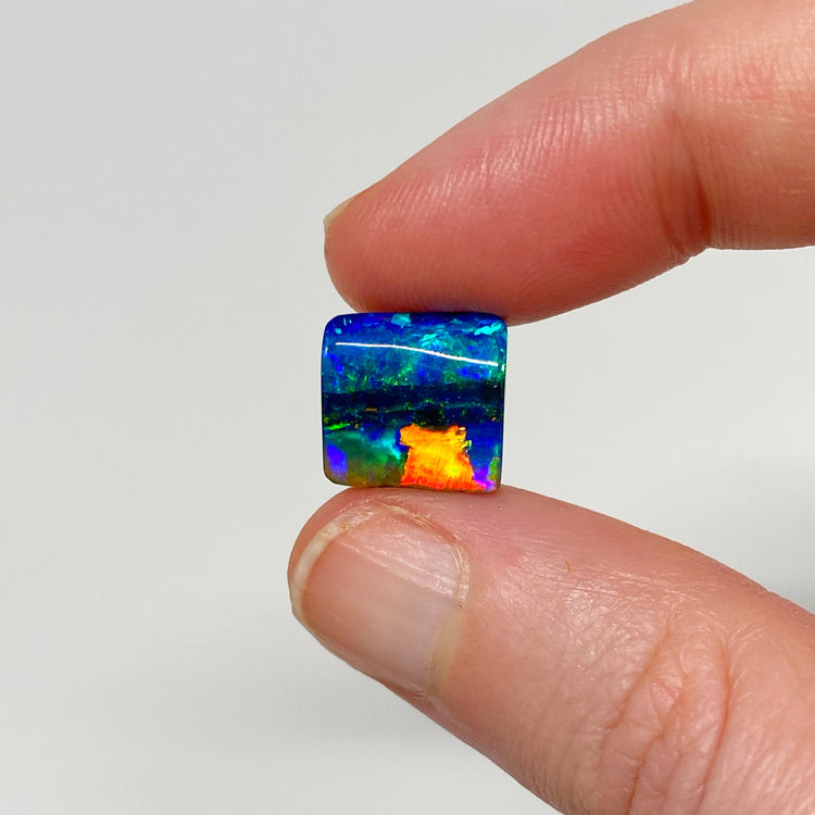 6.35 Ct top gem boulder opal