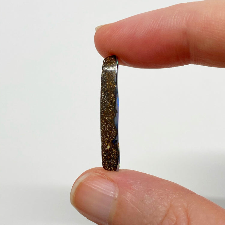 8.06 Ct rainbow boulder opal