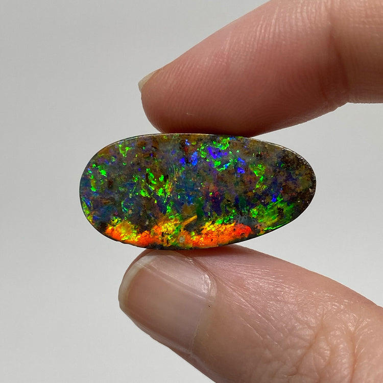 18.14 Ct green-blue and red boulder opal