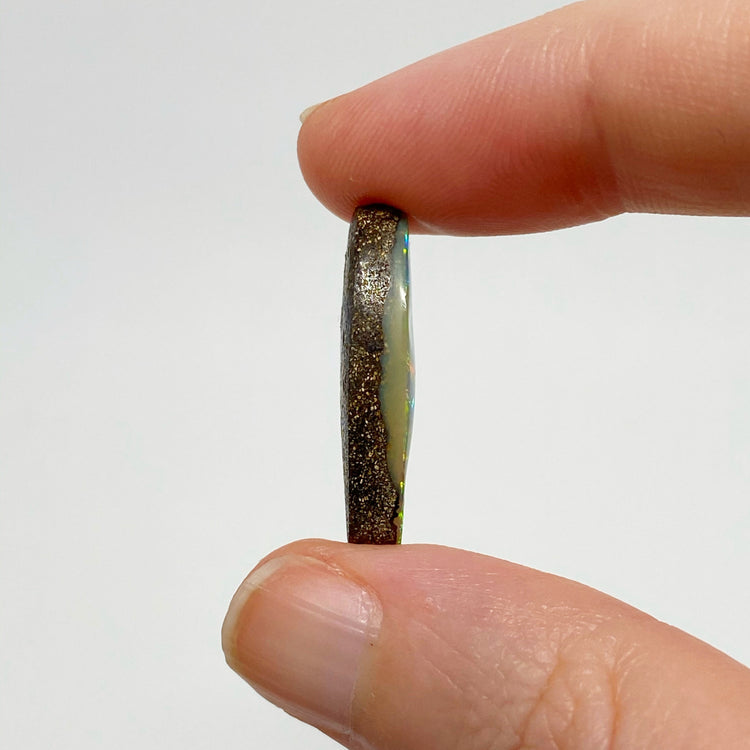 10.67 Ct top gem grade oval boulder opal