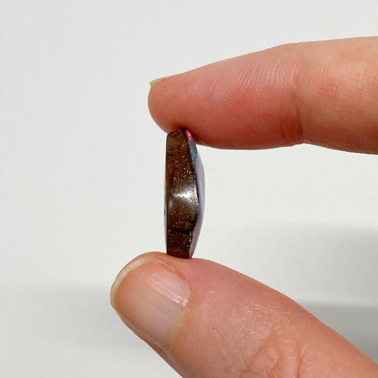 12.84 Ct 'pink stripe' boulder opal