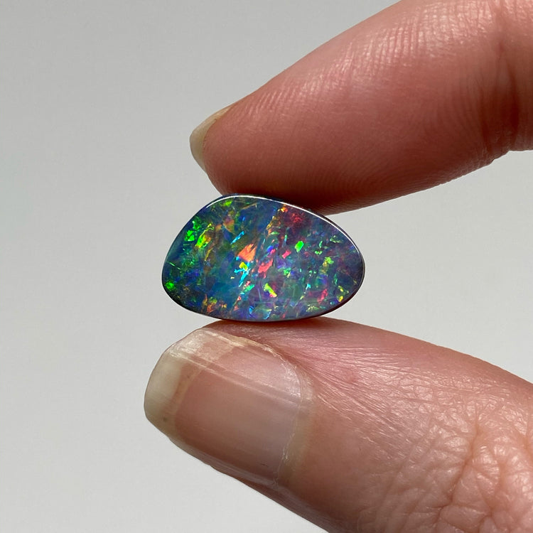 5.45 Ct rainbow gem boulder opal