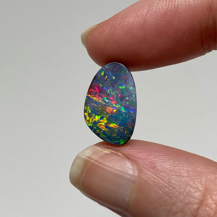 5.45 Ct rainbow gem boulder opal