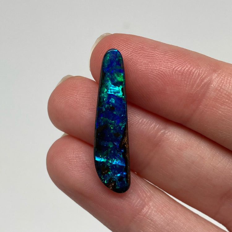 6.23 Ct green-blue boulder opal