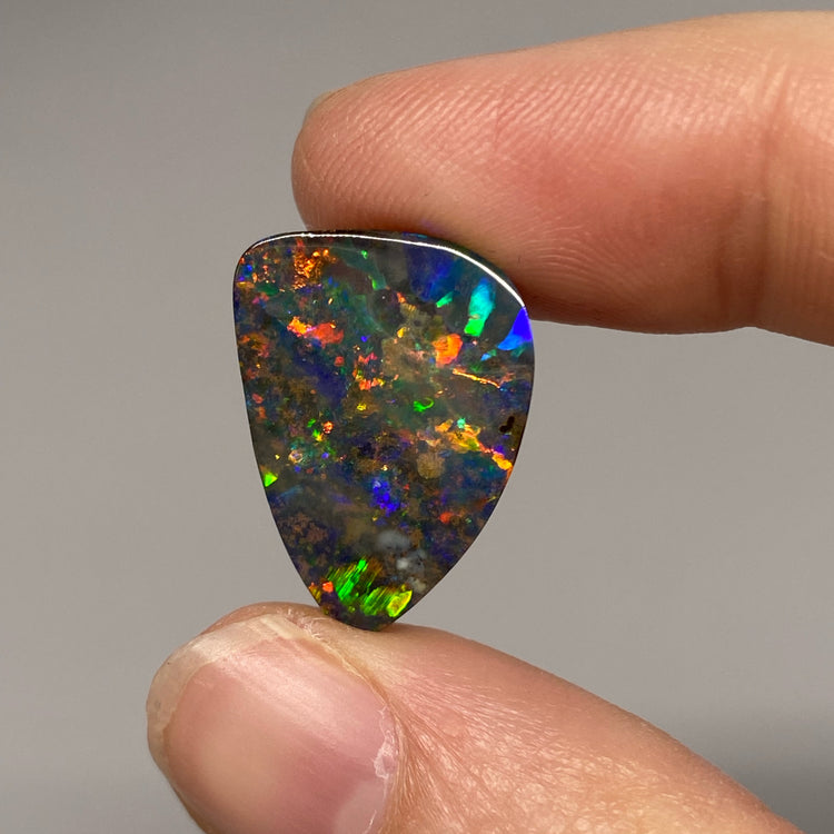 10.93 Ct gem grade boulder opal