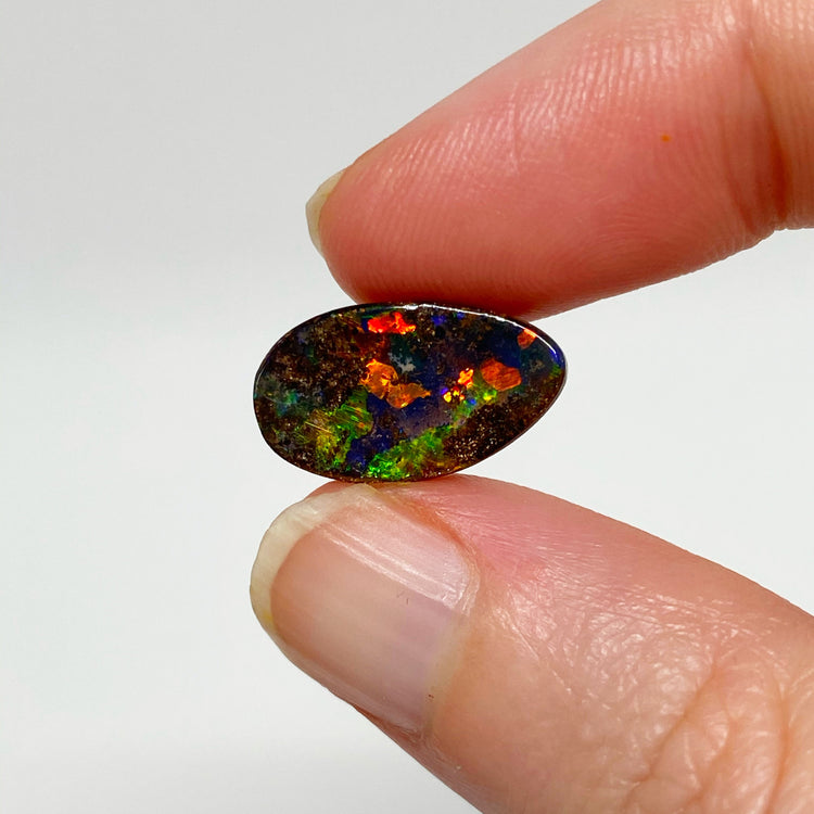 4.30 Ct small boulder opal