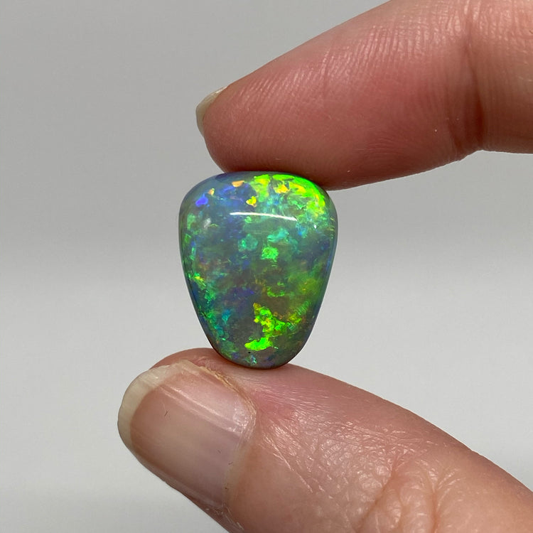 14.00 Ct unusual lime green gem boulder opal