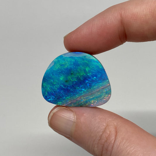 29.47 Ct free-form ocean tone boulder opal