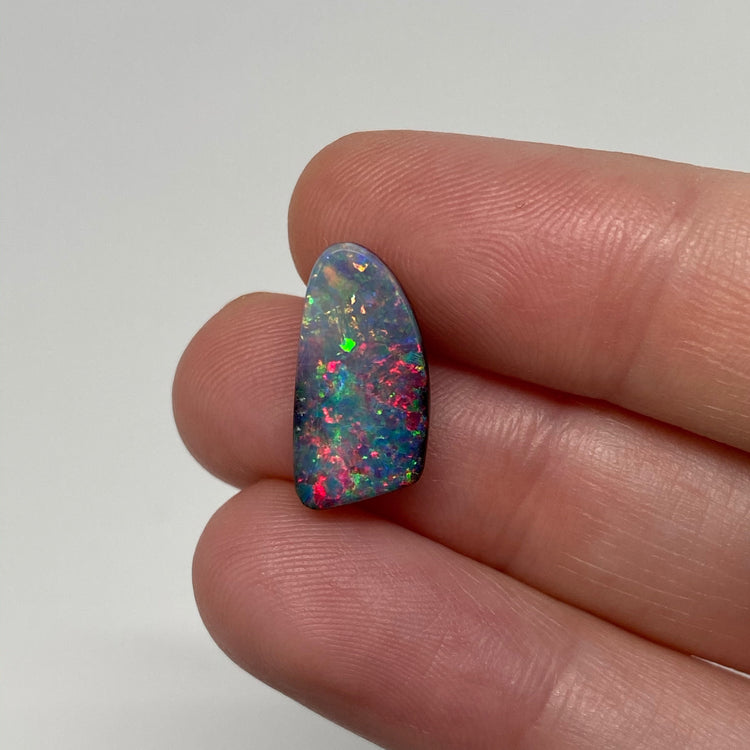 4.86 Ct small gem boulder opal