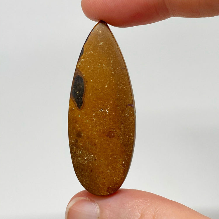 58.73 Ct extra large teardrop boulder opal