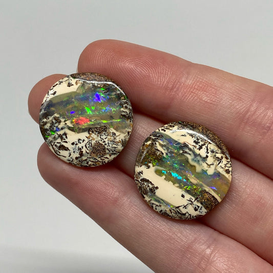 23.80 Ct round boulder opal pair