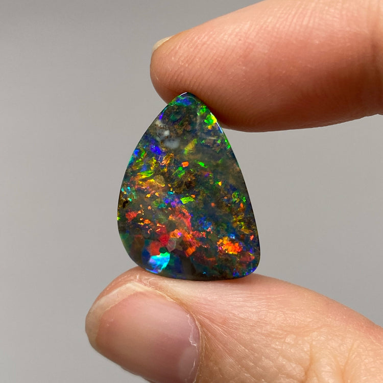 10.93 Ct gem grade boulder opal